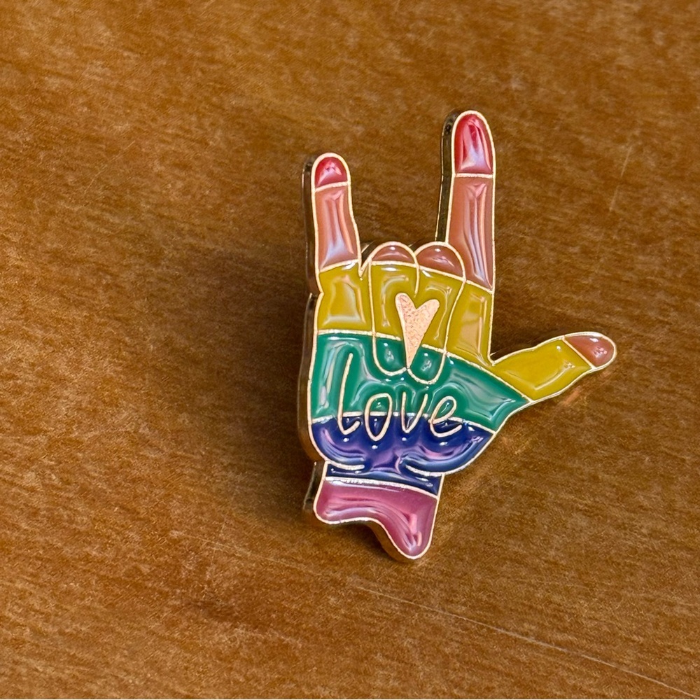 Colorful Love Hand Sign Pin‎
